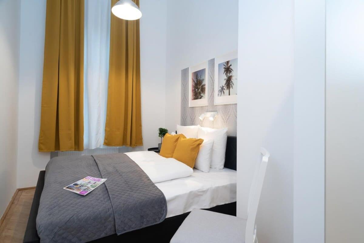 Ultra Central Large Stylish Apartment Budapest Exterior foto